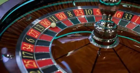 Tangkapan layar sistem tier VIP Club justogel dengan level dan benefit progresif